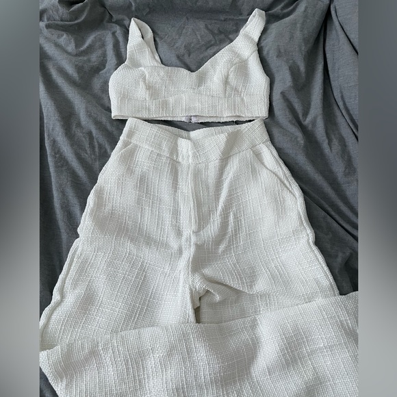 Showpo ADELAIDE TWO PIECE SET - CROP TOP AND WIDE LEG PANTS SET IN WHITE - Picture 3 of 9